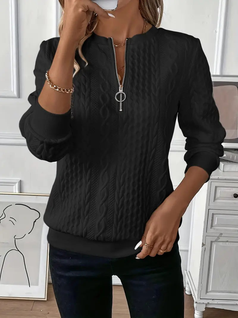Élena l Un caldo maglione con un look di tendenza!