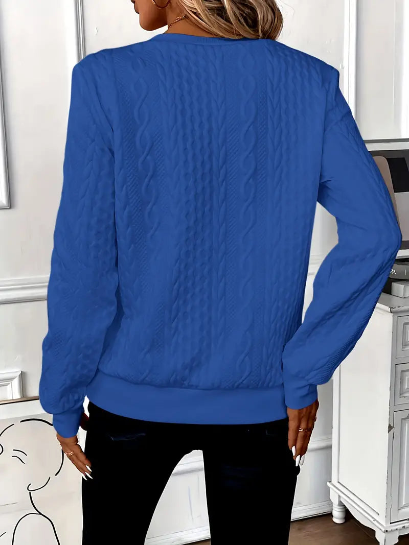 Élena l Un caldo maglione con un look di tendenza!